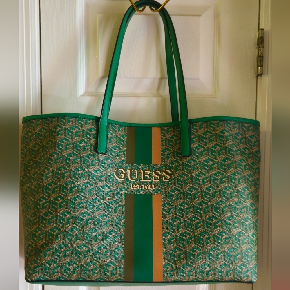 GUESS Vikky Vibrant Green Patterned Tote - Picture 2 of 11